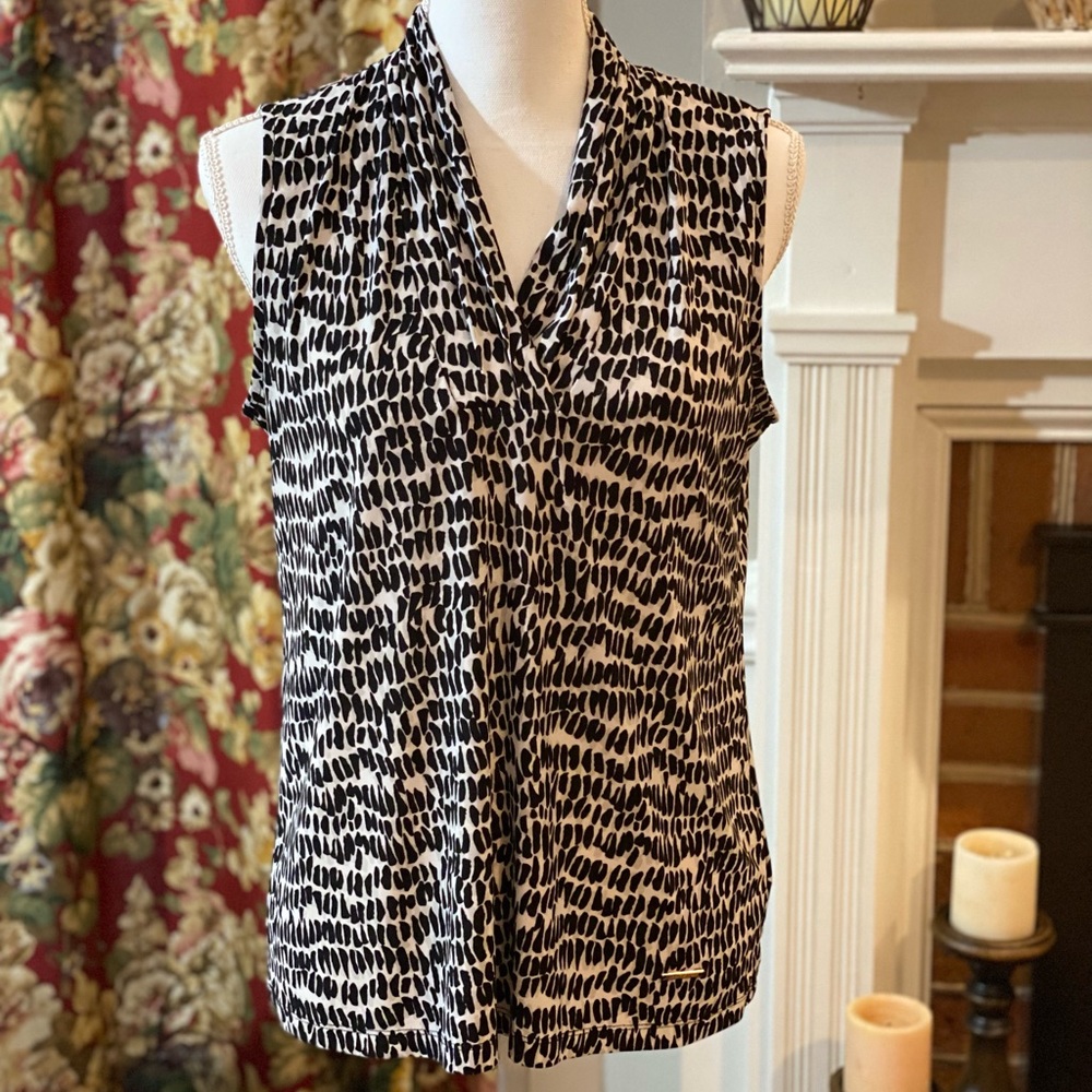 Ann Klein sleeveless top